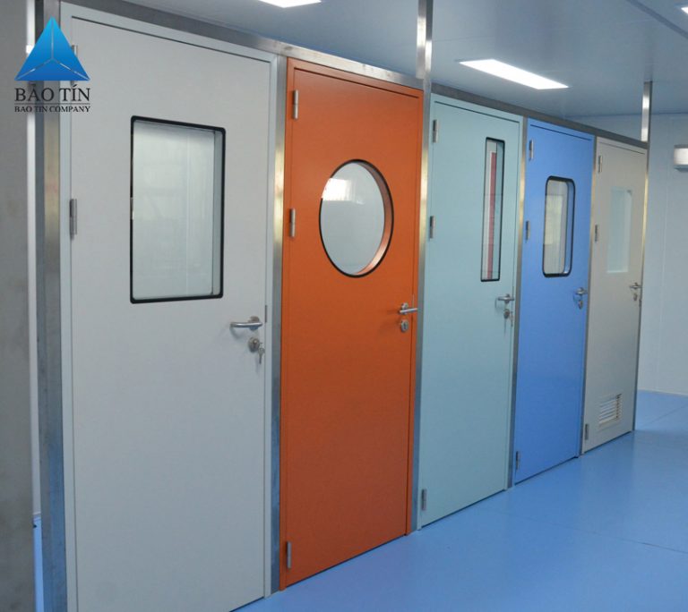 nhà máy sản xuất cửa panel