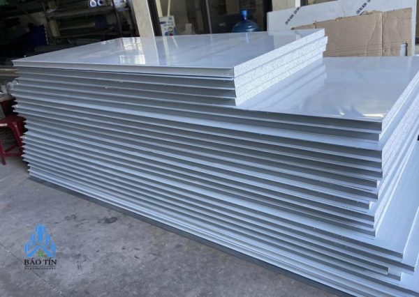 tấm panel eps mới 2025