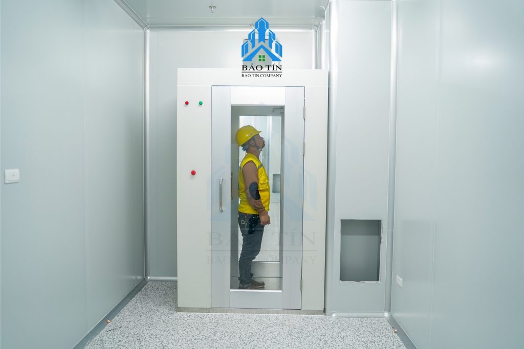 Thiết bị Air Shower phòng sạch linh kiện điện tử