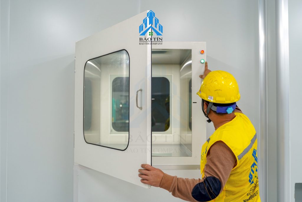 Pass Box chống nhiễm chéo giữa hai khu vực phòng sạch