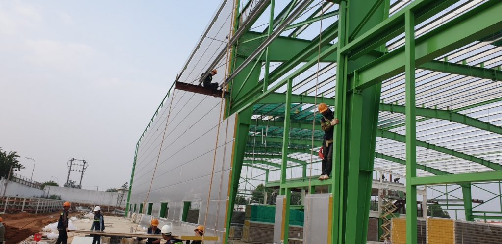 hướng dẫn thi công vách ngăn tôn xốp