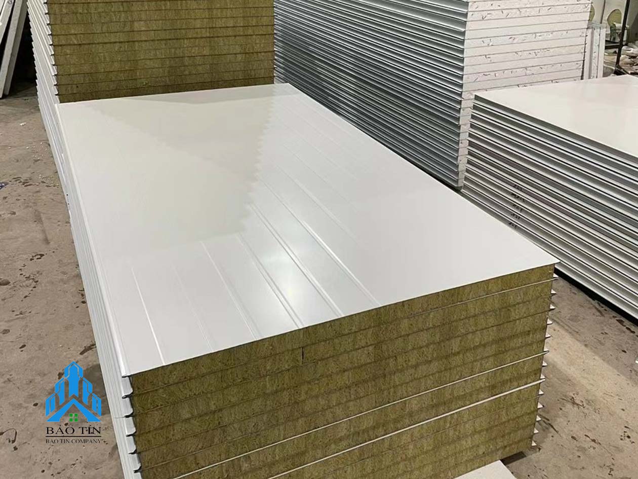 tam-panel-rockwool-3-lop-ton-rockwool-ton-day-75mm