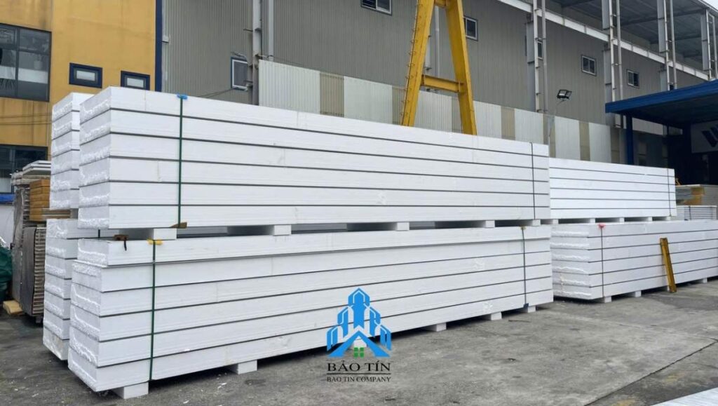 Tấm panel EPS cách nhiệt giá rẻ, trọng lượng nhẹ, dễ thi công