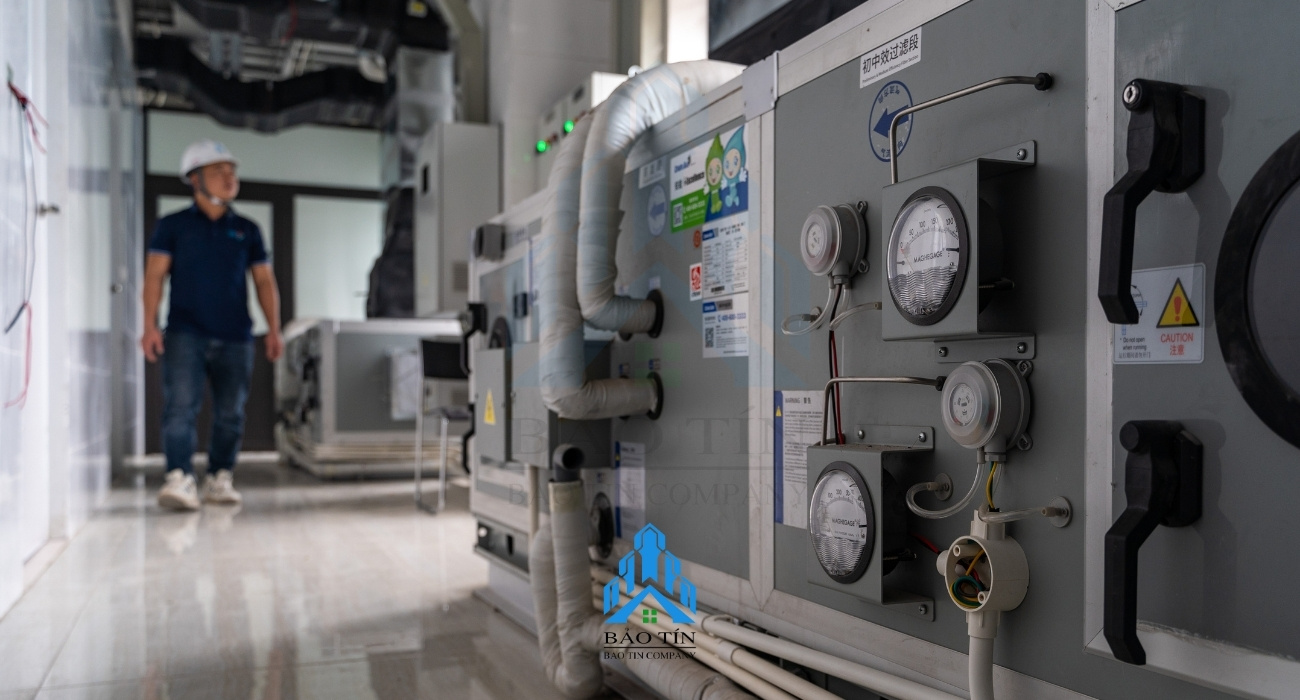 uy trình bảo trì hệ thống điện công nghiệp bao gồm khảo sát, lập kế hoạch, thực hiện bảo trì và báo cáo cải thiện.